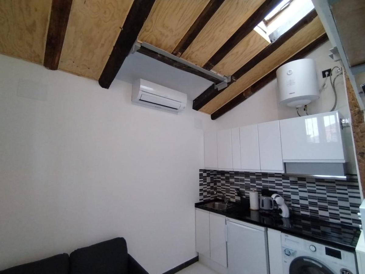Estudio Con 2 Plantas - Puerta Del Sol Madrid Kültér fotó